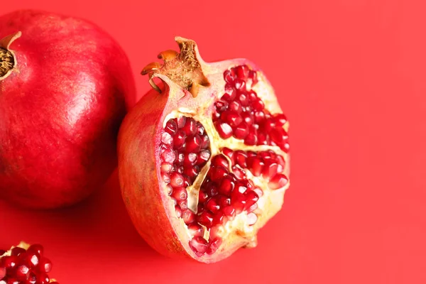 Fresh Pomegranates Red Background Closeup — Stock Photo, Image