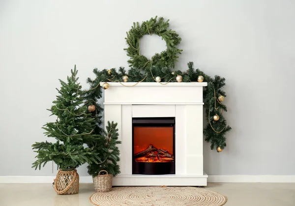 Electric Fireplace Christmas Trees Wreath Fir Branches Light Wall — Stock Photo, Image