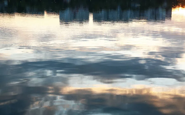 Вид Красивое Озеро Восходе Солнца — стоковое фото