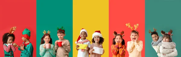 Collage Avec Des Enfants Mignons Costumes Noël Sur Fond Coloré — Photo