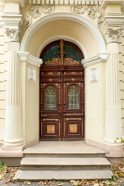 Beautiful Ornate Doors Old Building — Stock Photo, Image