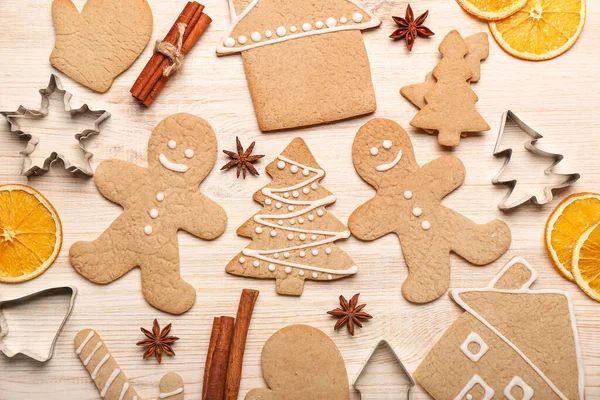 Composition Tasty Christmas Cookies Spices Cutters Wooden Background Closeup — Stock Photo, Image