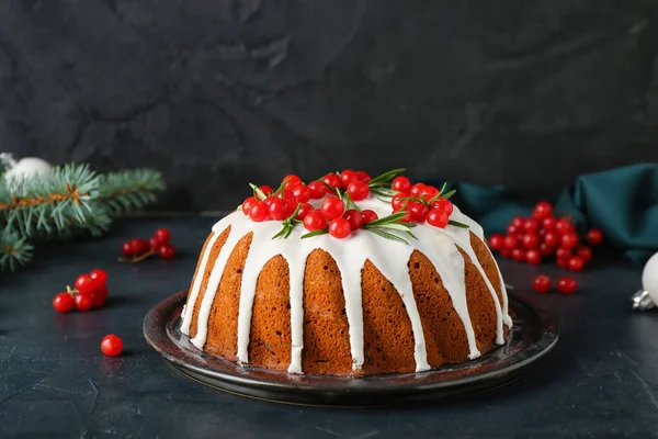 Traditional Christmas Cake Cranberry Dark Background — Stock Photo, Image