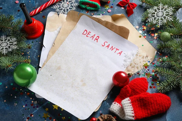 Composición Con Carta Blanco Santa Claus Ramas Abeto Decoraciones Navideñas —  Fotos de Stock