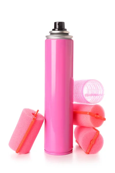 Rosa Flasche Haarspray Mit Lockenwicklern Auf Weißem Hintergrund — Stockfoto