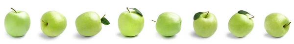 Σύνολο Ώριμων Πράσινων Μήλων Που Απομονώνονται Λευκό — Φωτογραφία Αρχείου