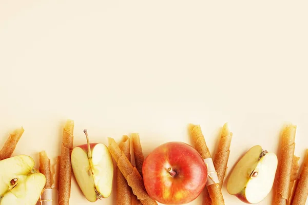 Fresh Apples Tasty Fruit Pastilles Color Background — Stock Photo, Image