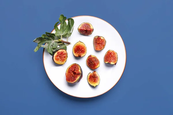 Plate Cut Fresh Figs Color Background — Stock Photo, Image