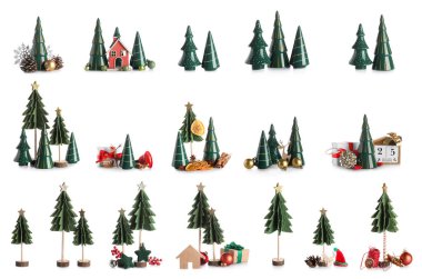 Oyuncak Noel ağaçları ve dekorlar beyaza izole edilmiş.