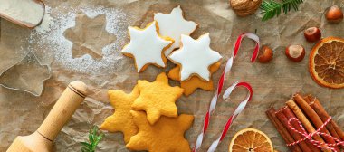 Masada lezzetli Noel kurabiyeleri ile Kompozisyon