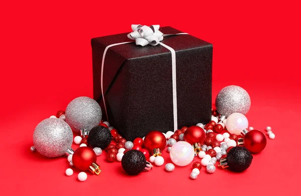 Stylish Christmas Gift Box Balls Red Background — Stock Photo, Image