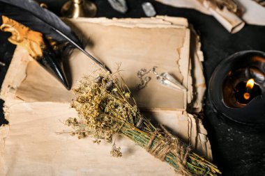 Karanlık masadaki sihirli özellikler