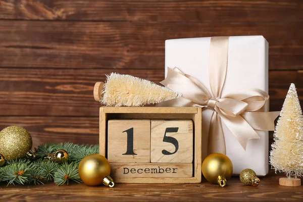 Cube Calendar Date December Christmas Decor Gift Wooden Background — Stock Photo, Image