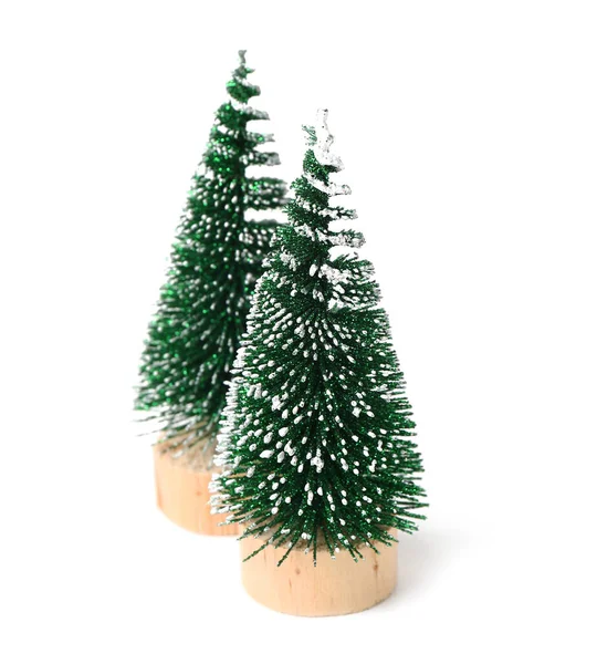 Beyaz Arka Planda Dekoratif Noel Ağaçları — Stok fotoğraf