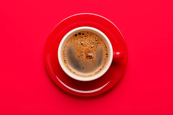 Kopje Koffie Met Bord Rode Achtergrond — Stockfoto