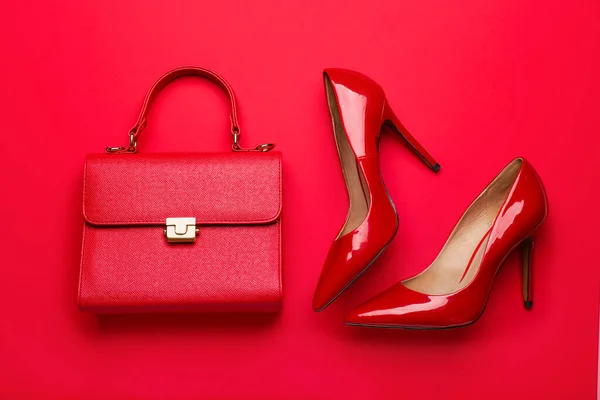 Stylish Bag Heels Red Background — Stock Photo, Image