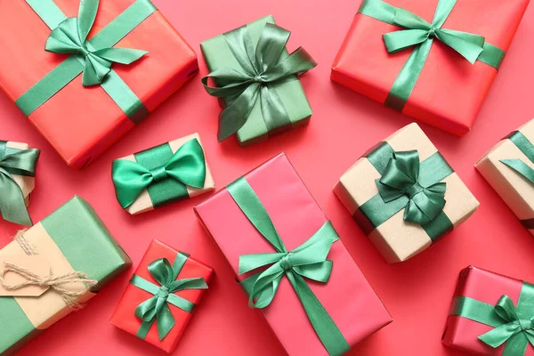 Beautiful Christmas Gifts Red Background — Stock Photo, Image