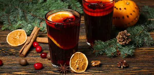 Glasses Aromatic Mulled Wine Wooden Background — Stock Photo, Image