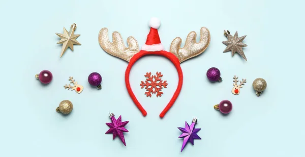 Funny Christmas Reindeer Horns Decorations Light Background — Stock Photo, Image