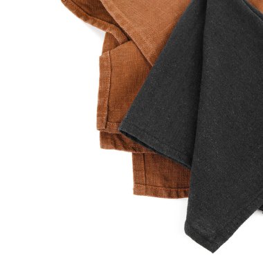 Beyaz arka planda mutfak peçeteleri, yakın plan