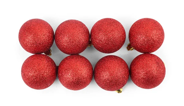 Beyaz Arka Planda Izole Edilmiş Güzel Kırmızı Noel Topları — Stok fotoğraf