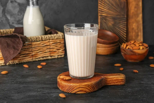 Wooden Board Glass Almond Milk Dark Background — Stock Photo, Image