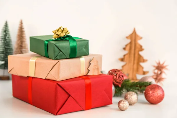 Christmas Gift Boxes Light Background Closeup — Stock Photo, Image