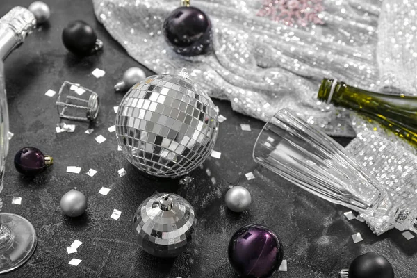 Glass Christmas Balls Confetti Dark Background Closeup — Stock Photo, Image