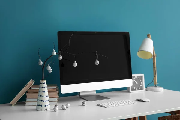 Workplace Computer Tree Branches Christmas Balls Vase Blue Wall — Stock Photo, Image