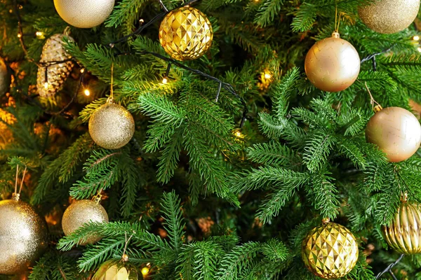 Glowing Christmas Tree Balls Room Closeup — Stock Photo, Image