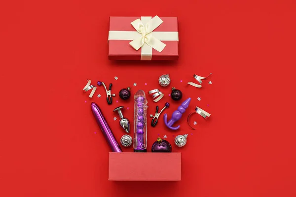 Caja Regalo Con Juguetes Sexuales Decoración Navidad Sobre Fondo Rojo —  Fotos de Stock