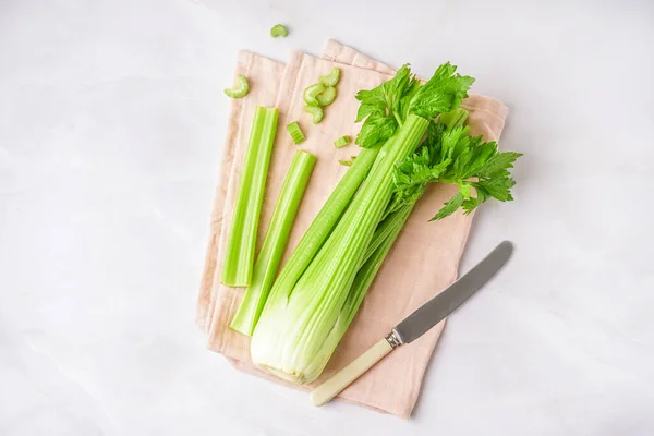 Napkin Fresh Celery Light Background — Stock Photo, Image