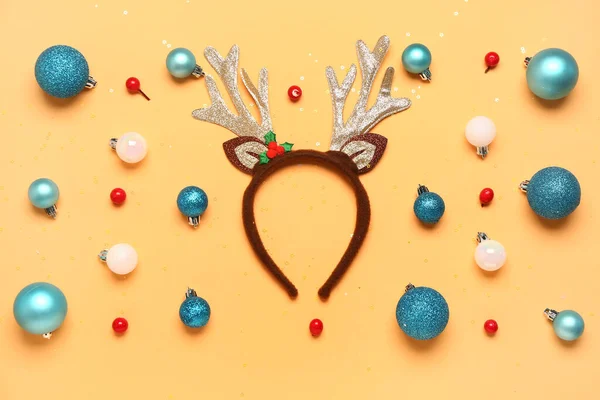 Funny Christmas Reindeer Horns Different Balls Color Background — Stock Photo, Image