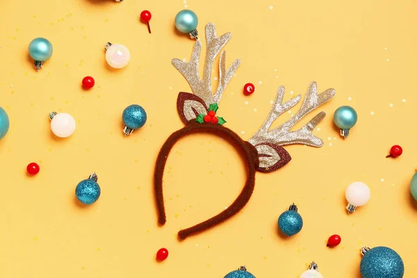 Funny Christmas Reindeer Horns Different Balls Color Background — Stock Photo, Image