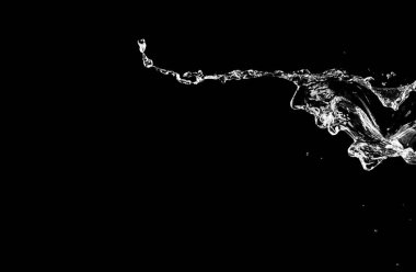 Siyah arka plan üzerine tatlı su sıçrama