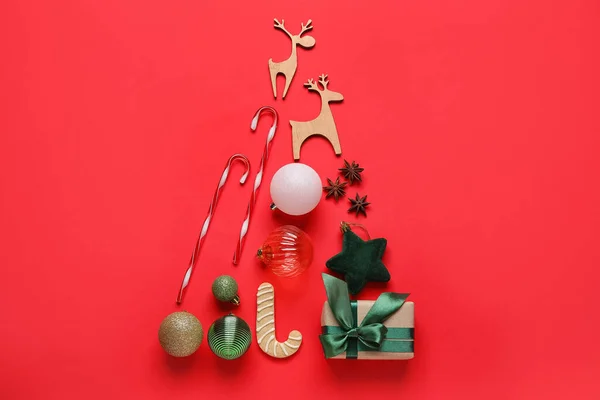 Christmas Tree Made Decor Anise Gift Red Background — Stock Photo, Image