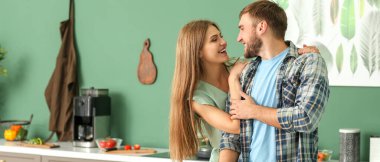 Mutfaktaki mutlu çift