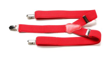 Beyaz arkaplanda kırmızı askılar