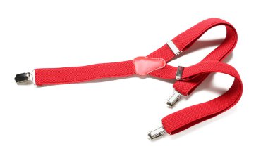 Beyaz arkaplanda kırmızı askılar