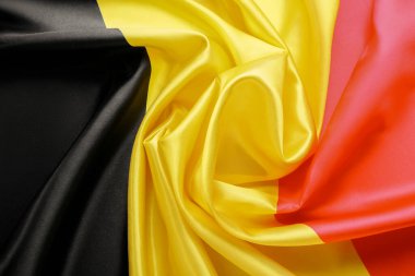 Arkaplan olarak Belçika bayrağı