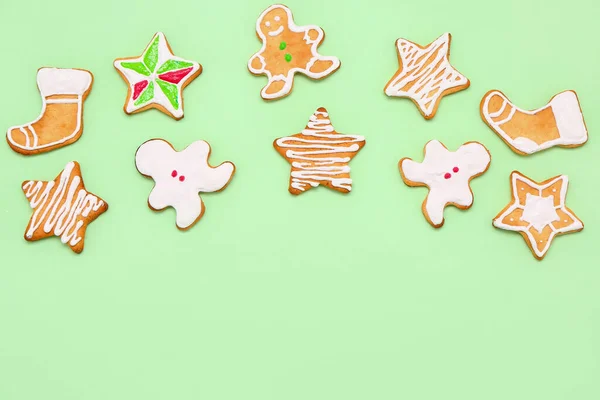 Composition Tasty Christmas Cookies Green Background — Stock Photo, Image