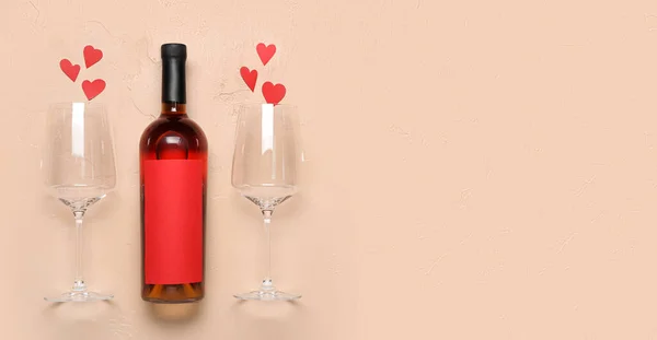 Bottle Wine Glasses Hearts Beige Background Space Text Valentine Day — Stock Photo, Image