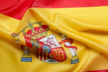 Arka plan olarak İspanya bayrağı