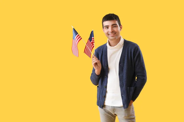 Young Man Usa Flags Yellow Background — Stock Photo, Image