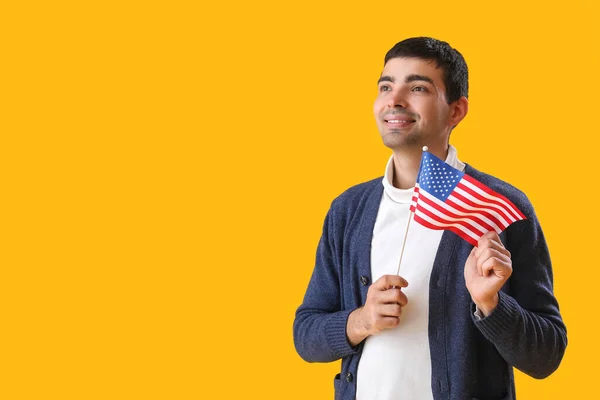 Young Man Usa Flag Yellow Background — Stock Photo, Image