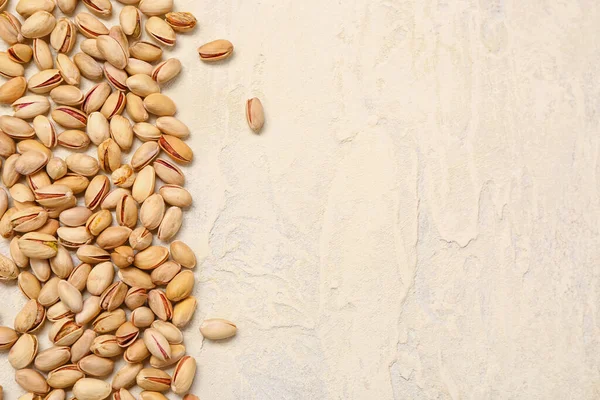 Heap Tasty Pistachio Nuts White Background — Stock Photo, Image