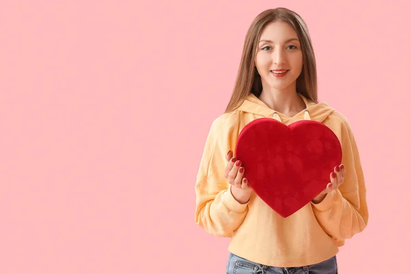 Young Woman Gift Pink Background Valentine Day Celebration — Stock Photo, Image