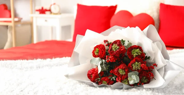 Bouquet Beautiful Flowers Bedroom Valentine Day — Stock Photo, Image
