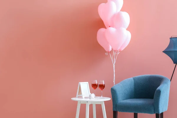 Interior Stylish Living Room Blue Armchair Table Pink Balloons Valentine — Foto de Stock