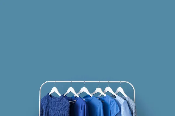Rack Blue Clothes Color Wall —  Fotos de Stock